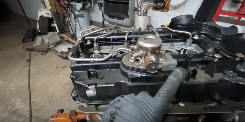 Fuel pressure regulator and pump replacement: